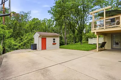 1298 Arrowood Dr, Pittsburgh, PA 15243 - Photo 38