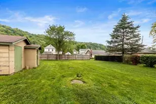 407 4th St, Darlington Township, PA 16115 - Photo 28