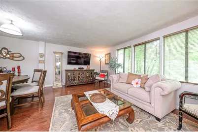 417 Lark Tree Cir, South Fayette, PA 15017 - Photo 8