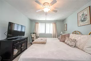 417 Lark Tree Cir, South Fayette, PA 15017 - Photo 12