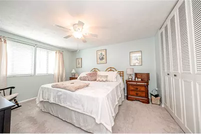417 Lark Tree Cir, South Fayette, PA 15017 - Photo 10
