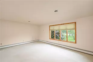 23 Kimberly Dr, Liberty Township, PA 16127 - Photo 20