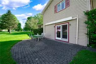 23 Kimberly Dr, Liberty Township, PA 16127 - Photo 6