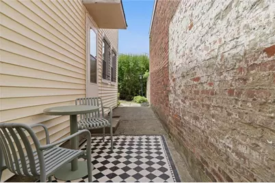 146 S 17th St, Pittsburgh, PA 15203 - Photo 32
