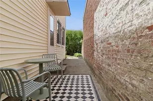146 S 17th St, Pittsburgh, PA 15203 - Photo 32