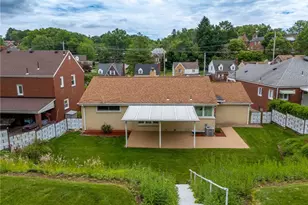 4406 W Run Rd, Pittsburgh, PA 15120 - Photo 24