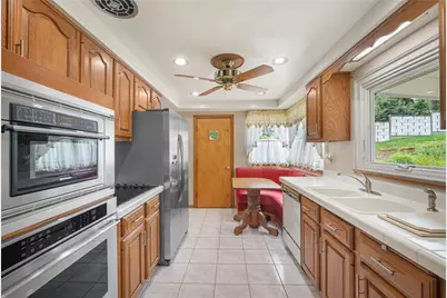 4406 West Run Rd, Pittsburgh, PA 15120 - Photo 10
