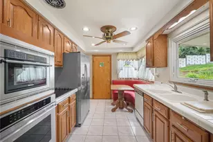 4406 W Run Rd, Pittsburgh, PA 15120 - Photo 10