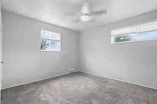 102 Dunbar Dr, Wilkins Township, PA 15235 - Photo 18