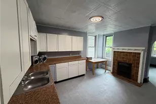 537 Thompson, Donora, PA 15033 - Photo 2