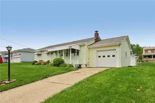 1009 Hazel St, New Castle, PA 16101 - Photo 2