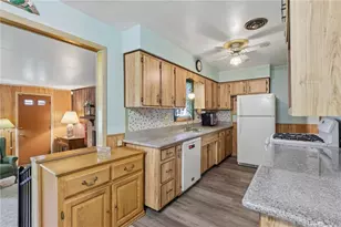1009 Hazel St, New Castle, PA 16101 - Photo 12