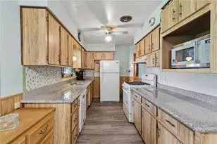 1009 Hazel St, New Castle, PA 16101 - Photo 14