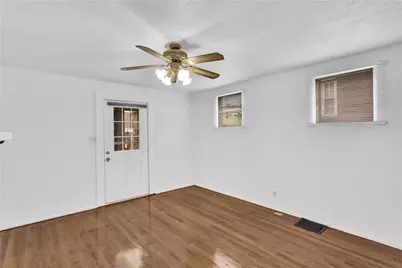 1502 Maple Ave, Turtle Creek, PA 15145 - Photo 12