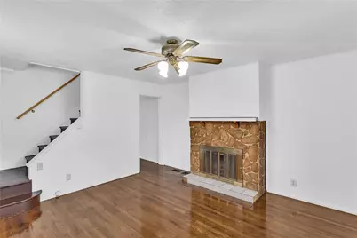 1502 Maple Ave, Turtle Creek, PA 15145 - Photo 10