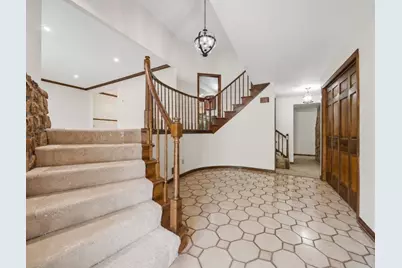 209 Tyburn Woods Dr, Pittsburgh, PA 15044 - Photo 4