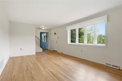 8836 Willoughby Road, Pittsburgh, PA 15237 - Photo 6