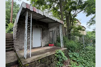 549 Thompson, Donora, PA 15033 - Photo 16