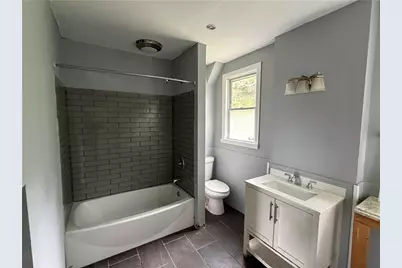 549 Thompson, Donora, PA 15033 - Photo 14