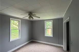 549 Thompson, Donora, PA 15033 - Photo 12
