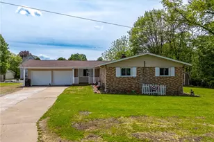 316 Opre Ave, Grove City Boro, PA 16127 - Photo 2