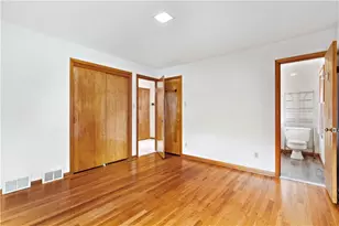 421 Clair Dr, Pittsburgh, PA 15241 - Photo 12