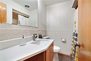 421 Clair Dr, Pittsburgh, PA 15241 - Photo 10