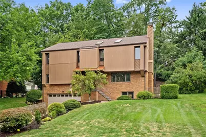 421 Clair Drive, Pittsburgh, PA 15241 - Photo 2