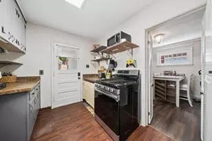2106 Victoria Ave, Arnold, PA 15068 - Photo 14