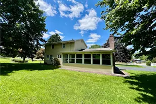 156 Clarksen Dr, Union Township, PA 16101 - Photo 4