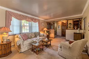 108 Wiltshire Cir, Monroeville, PA 15146 - Photo 8