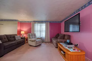 105 Nanton Way, Robinson Twp, PA 15108 - Photo 16