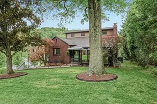 529 Utopia Rd, Washington Township, PA 15613 - Photo 2
