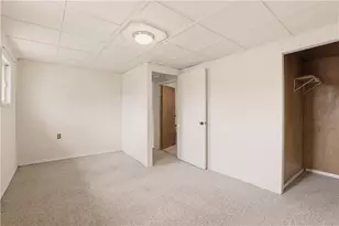 136 Morewood St, Mt Pleasant Boro, PA 15666 - Photo 28