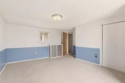 136 Morewood St, Mt Pleasant Boro, PA 15666 - Photo 24