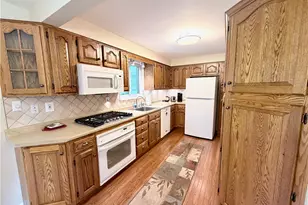 155 Westwood Manor, Twp of But NW, PA 16001 - Photo 14