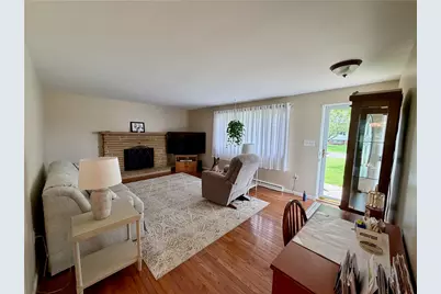155 Westwood Mnr, Twp of But NW, PA 16001 - Photo 2