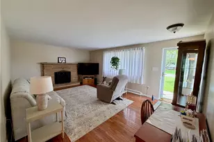 155 Westwood Manor, Twp of But NW, PA 16001 - Photo 2