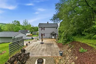 165 N Valley St, Derry Township, PA 15627 - Photo 8