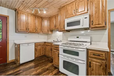 165 N Valley Street, Derry Township, PA 15627 - Photo 28