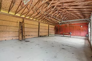 1389 Gilchrist Rd, Bethel Township, PA 15690 - Photo 30