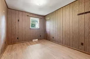 1389 Gilchrist Rd, Bethel Township, PA 15690 - Photo 16