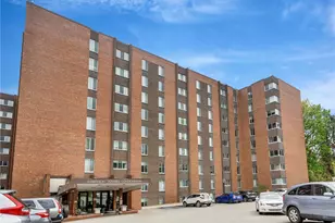 5 Bayard Rd, Pittsburgh, PA 15213 - Photo 2