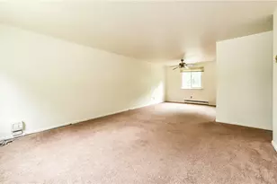 2044 Renton Rd, Pittsburgh, PA 15239 - Photo 4