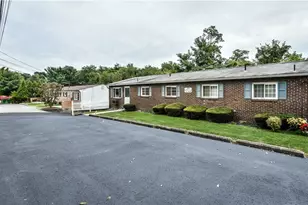2044 Renton Rd, Pittsburgh, PA 15239 - Photo 2