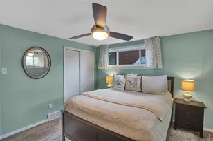 720 Linda Dr, Pittsburgh, PA 15226 - Photo 14