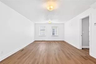 396 4th St, Beaver, PA 15009 - Photo 6
