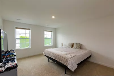 109 Mesa Dr, Moon/Crescent Twp, PA 15108 - Photo 18