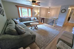 1021 Balsam Dr, South Strabane, PA 15301 - Photo 4