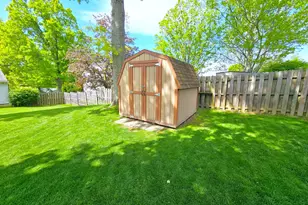 1021 Balsam Dr, South Strabane, PA 15301 - Photo 30